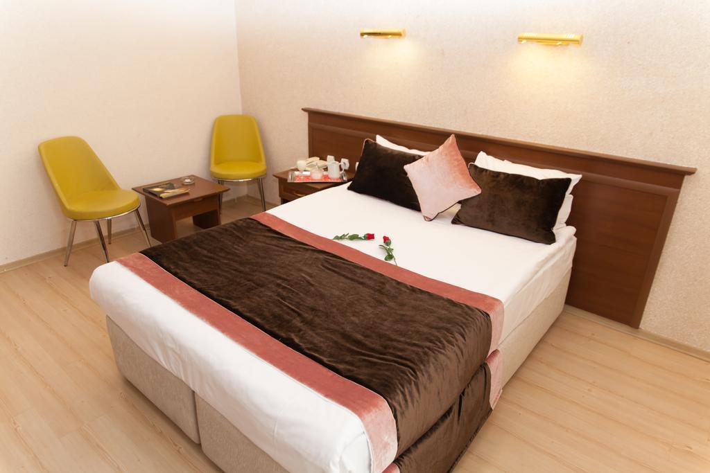 Keykan Otel 3*